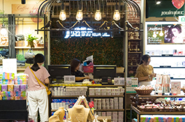 产品布柜